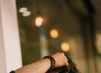 Combining Hair Transplants With Finasteride: Ultimate Guide