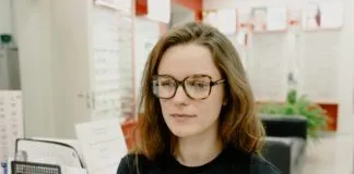 Top International Hair Clinics By Customer Rating: Which Ones Shine?