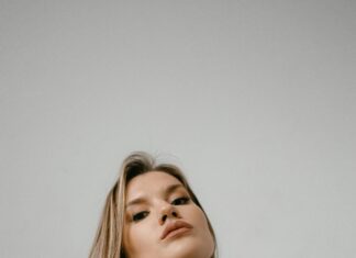 How Long Does It Take to See Hair Transplant Results? Discover Now!