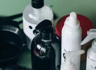 Is It Safe To Use Hair Gel After A Transplant? Expert Insights